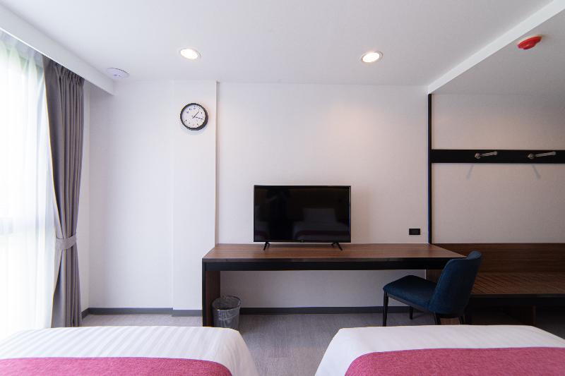 Gate43 Airport Hotel - Oda