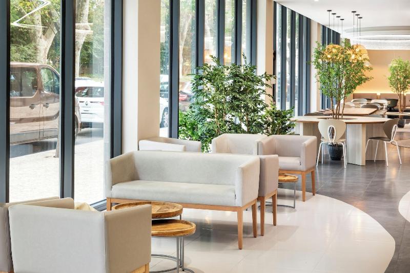 B&B Hotel Lisboa Montijo - Lobi