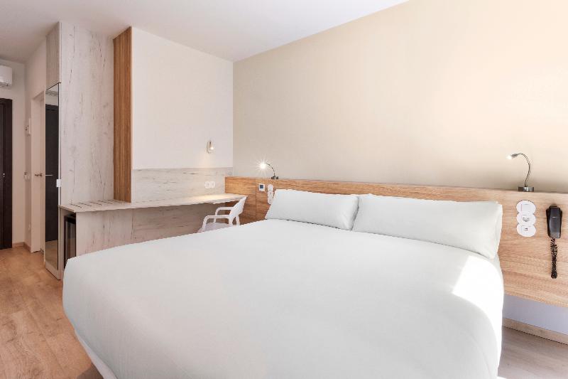 B&B Hotel Lisboa Montijo - Oda