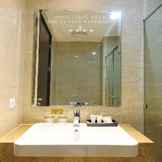Menteng Park Exclusive Emerald fotoÄŸrafÄ±