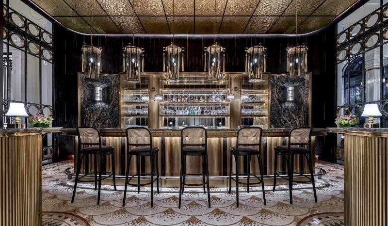 The Langham Jakarta - Bar