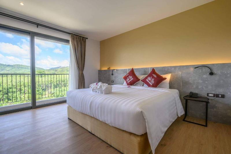 Tour De Phuket Hotel  (sha Extra Plus) - Oda