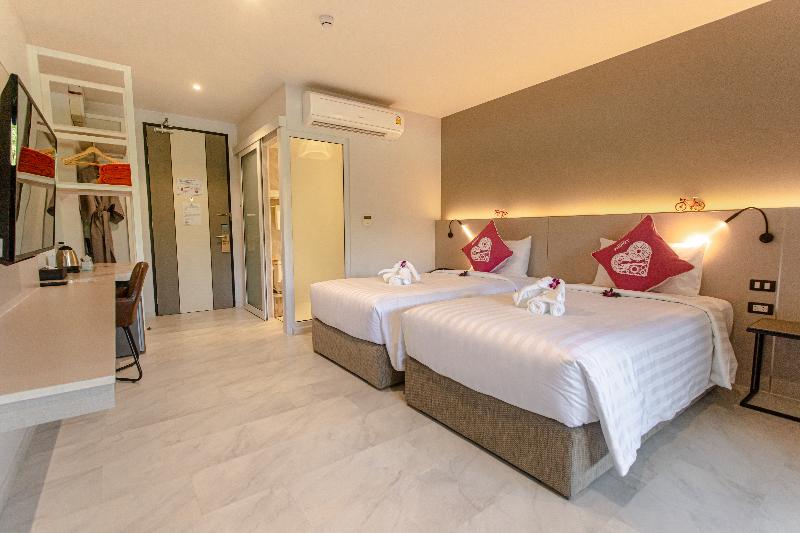 Tour De Phuket Hotel  (sha Extra Plus) - Oda