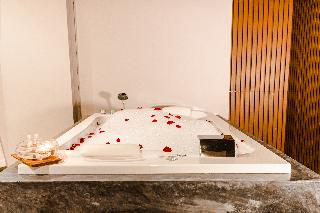 Tour De Phuket Hotel  (sha Extra Plus) fotoÄŸrafÄ±