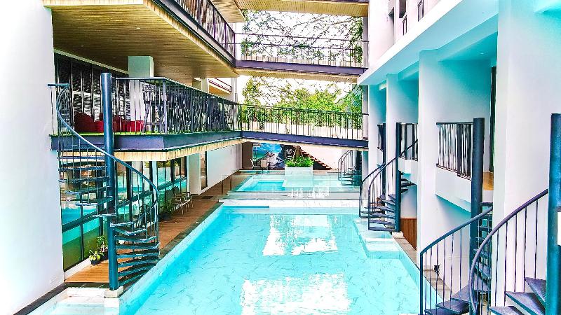 Tour De Phuket Hotel  (sha Extra Plus) - Havuz
