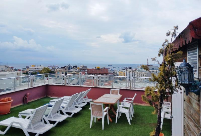 Hotel Sureyya - Teras