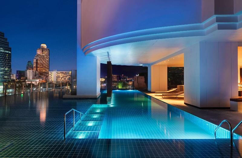 Millennium Hilton Bangkok - Havuz