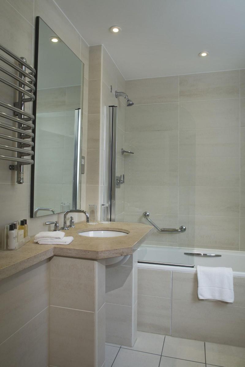 L'Horizon Beach Hotel & Spa - Oda