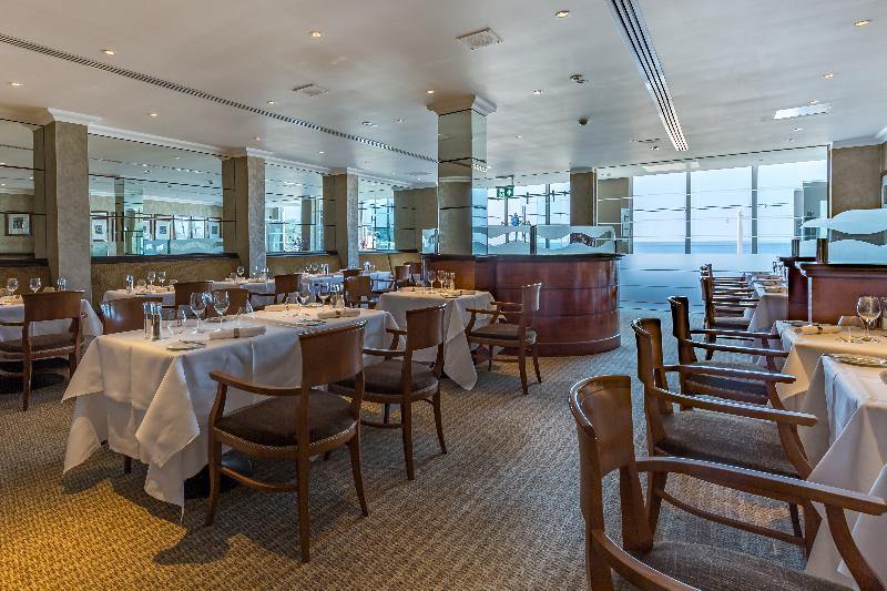 L'Horizon Beach Hotel & Spa - Restoran