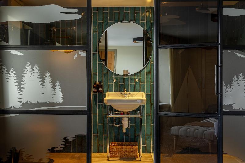 Riva Boutique Hotel & Restaurant - Oda