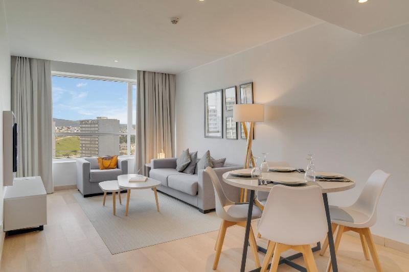 Pestana Tanger City Center Hotel Suites - Oda