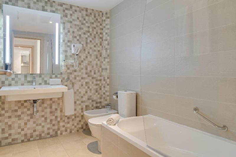 Pestana Tanger City Center Hotel Suites - Oda