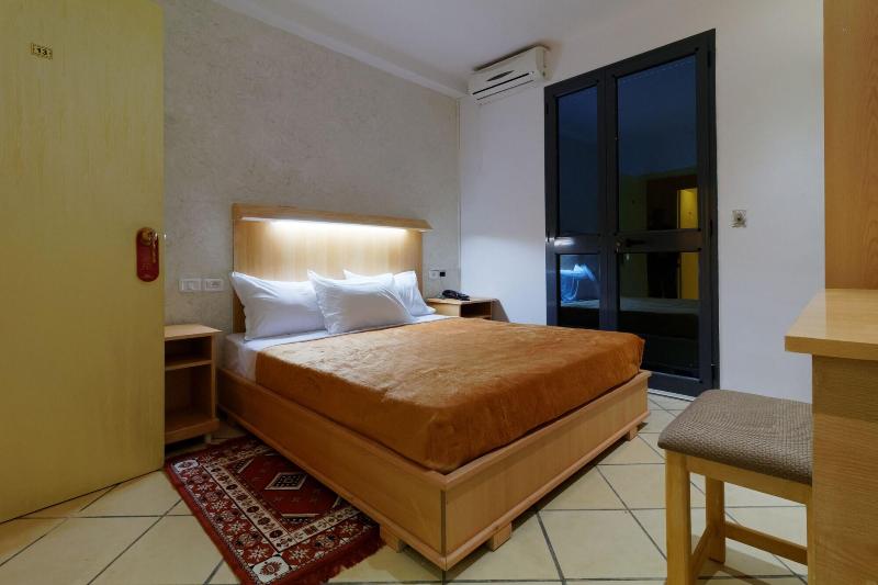 Hotel Roma Tunis - Oda