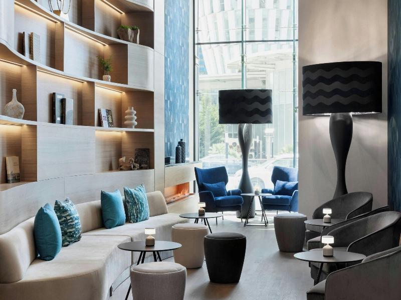 Courtyard By Marriott Batumi - Lobi