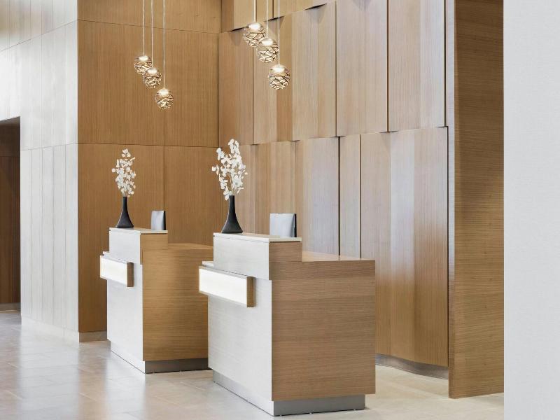 Courtyard By Marriott Batumi - Lobi