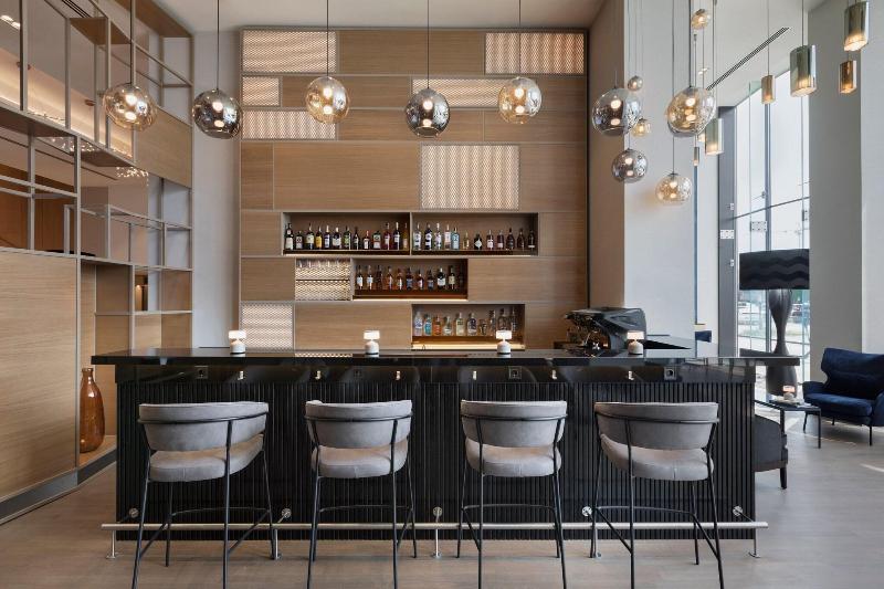 Courtyard By Marriott Batumi - Lobi