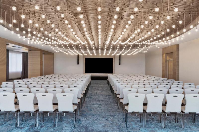 Courtyard By Marriott Batumi - Toplantı