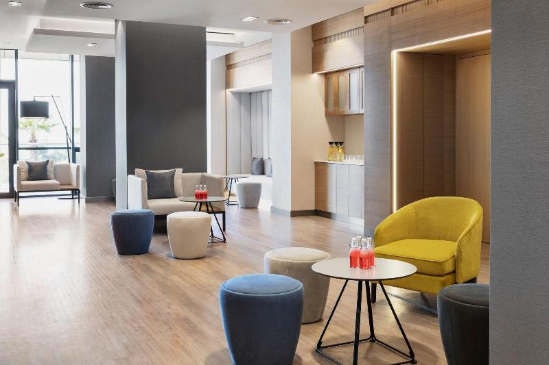 Courtyard By Marriott Batumi - Toplantı