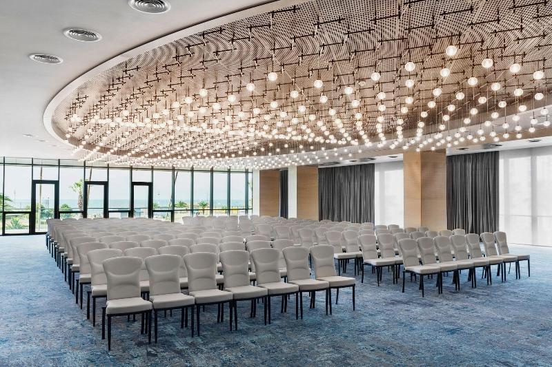 Courtyard By Marriott Batumi - Toplantı
