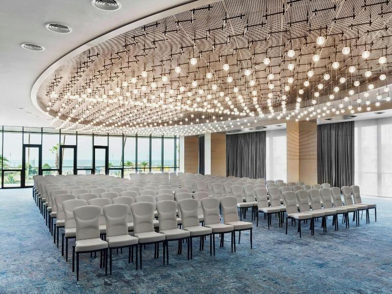 Courtyard By Marriott Batumi - Toplantı