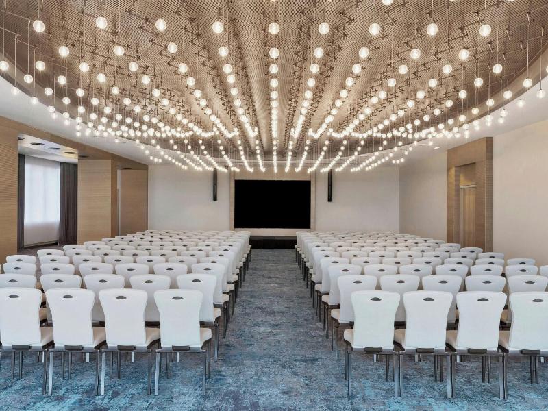 Courtyard By Marriott Batumi - Toplantı
