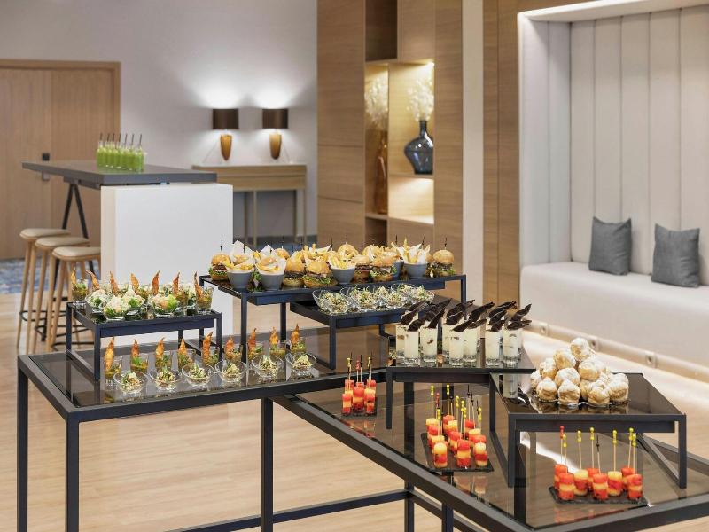 Courtyard By Marriott Batumi - Toplantı