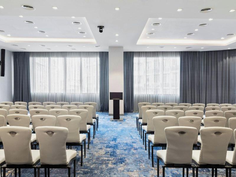 Courtyard By Marriott Batumi - Toplantı