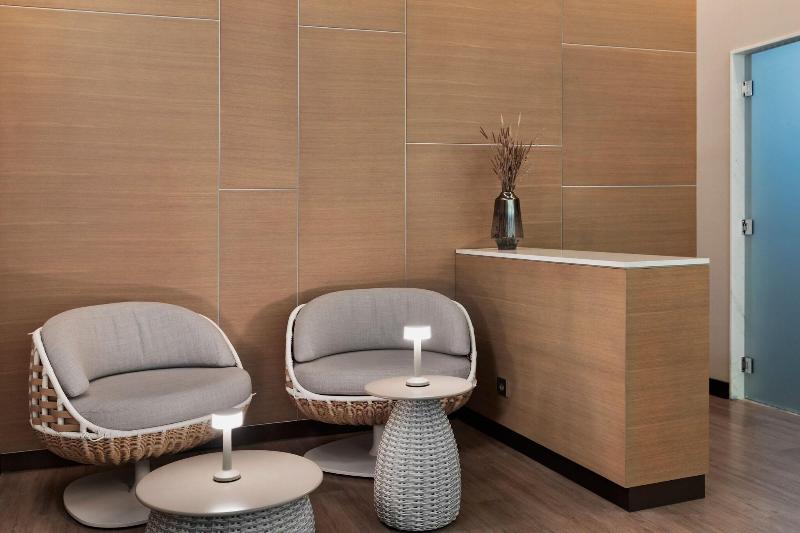 Courtyard By Marriott Batumi - Aktivite
