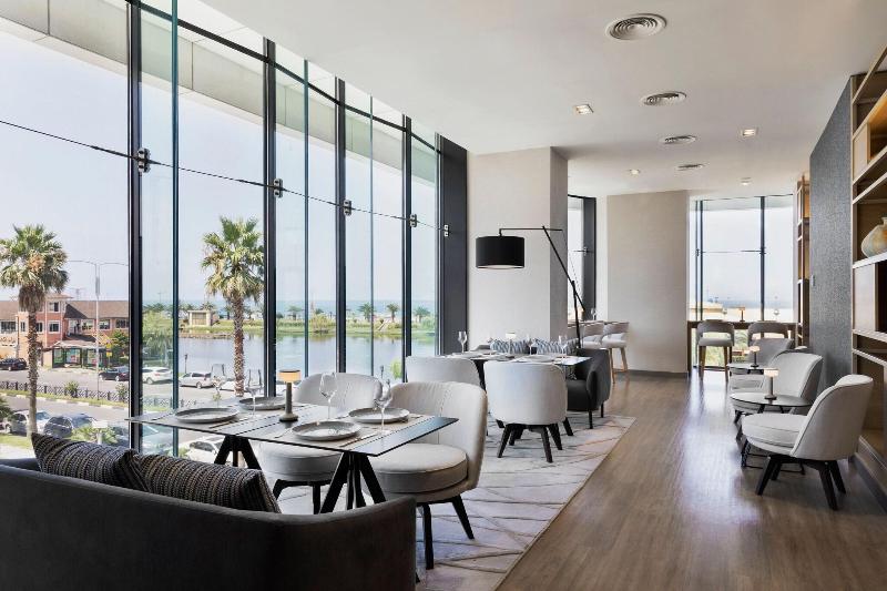 Courtyard By Marriott Batumi - Oda