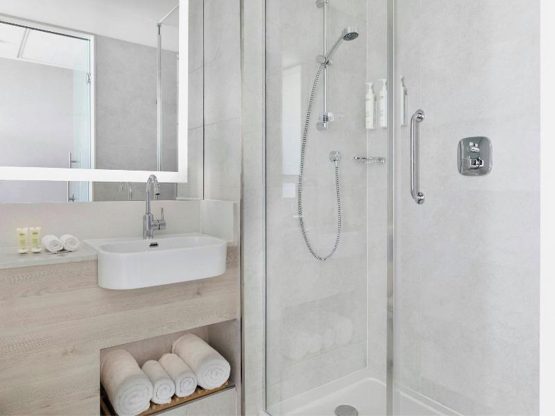 Courtyard By Marriott Batumi - Oda
