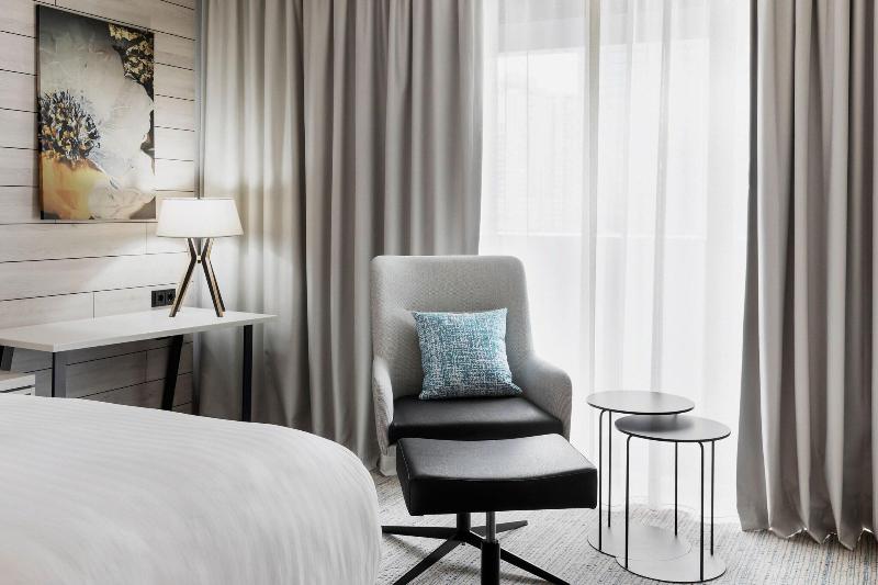 Courtyard By Marriott Batumi - Oda