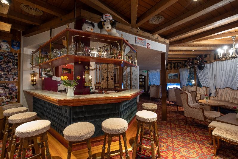 Hotel Chalet Swiss - Bar