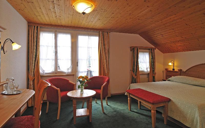 Hotel Chalet Swiss - Oda