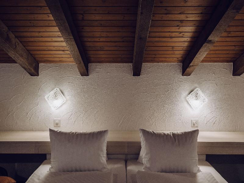 Hotel Chalet Swiss - Oda
