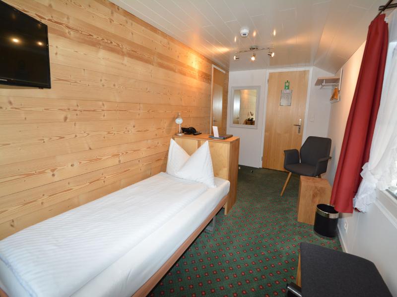 Hotel Chalet Swiss - Oda