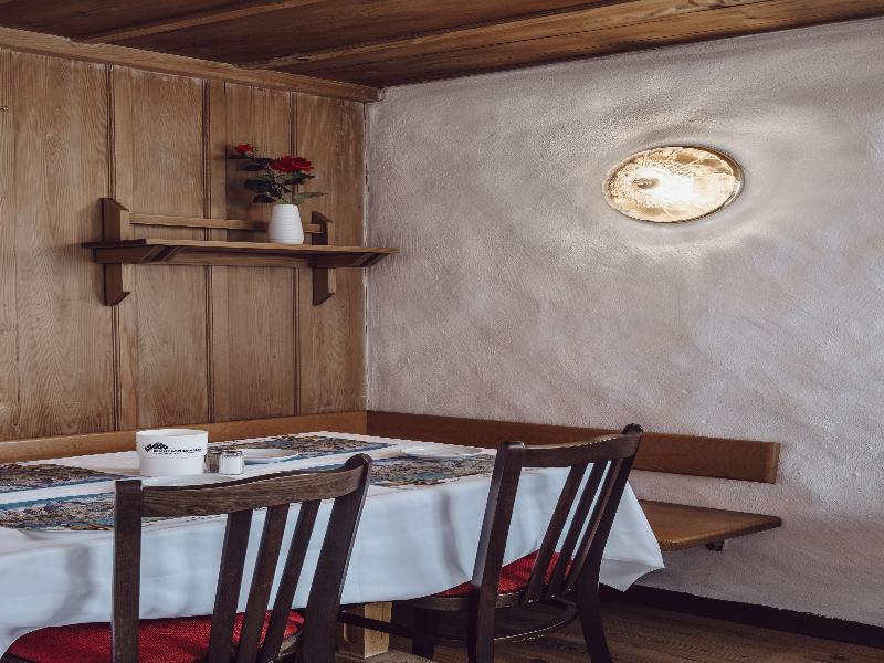 Hotel Chalet Swiss - Restoran