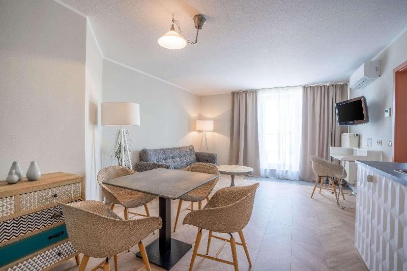 QU Hotel, Trademark Collection by Wyndham - Oda