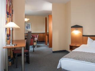 Hotel Victor's Residenz Hotel Berlin Tegel fotoÄŸrafÄ±