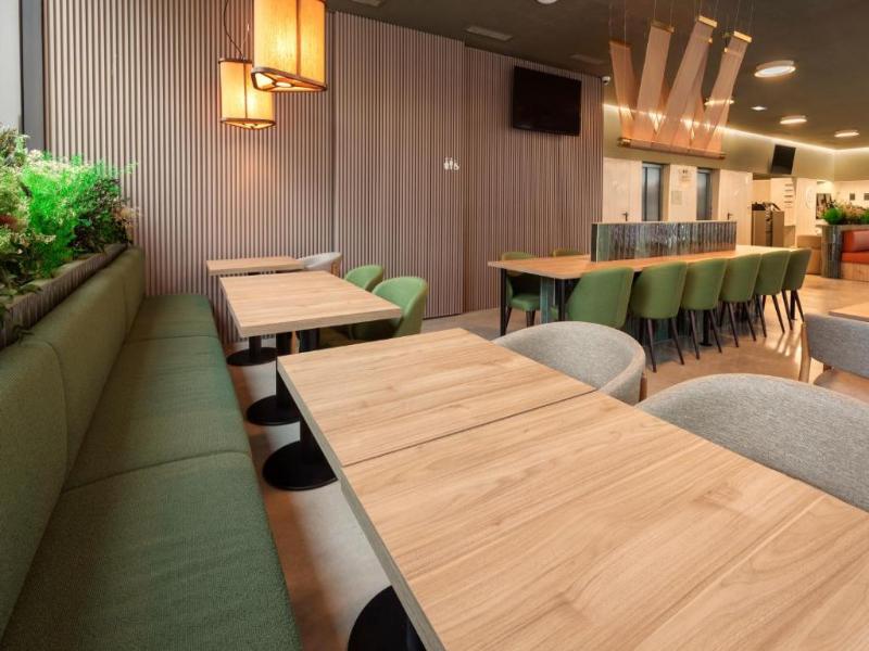 B&B Hotel Santo Tirso - Bar