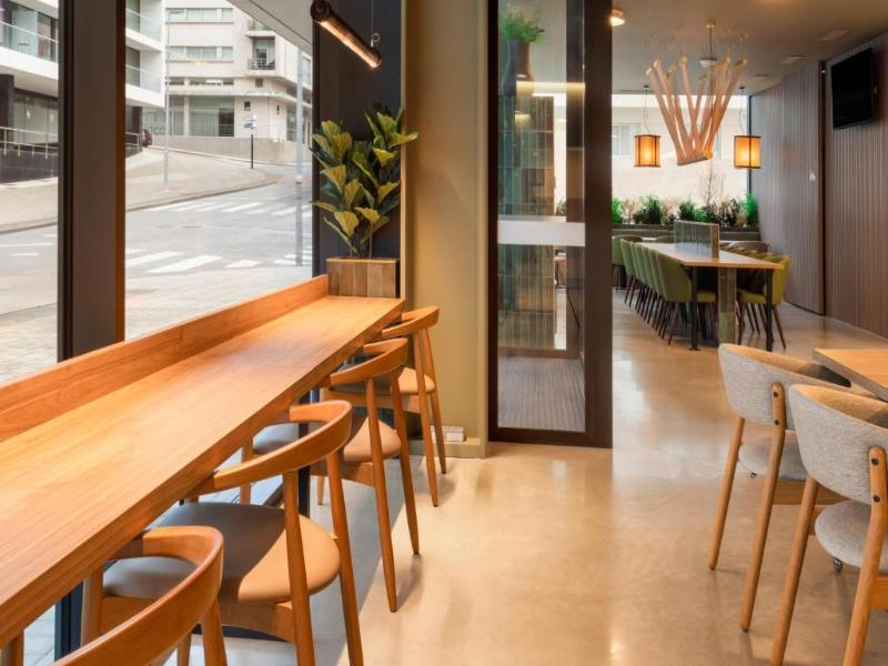 B&B Hotel Santo Tirso - Bar