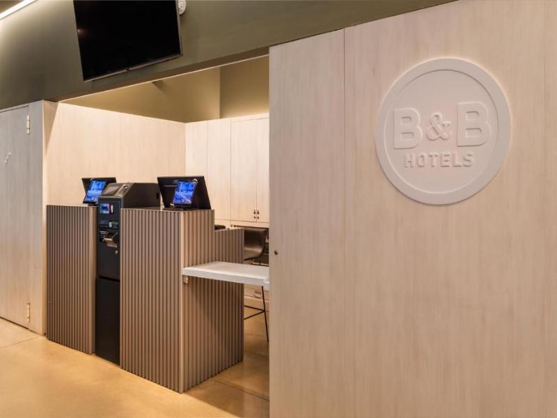 B&B Hotel Santo Tirso - Lobi