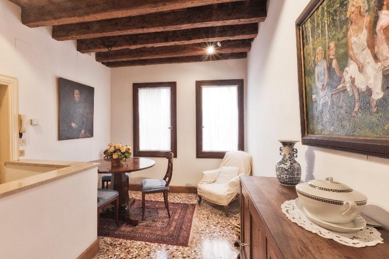 Palazzetto San Lio - Oda