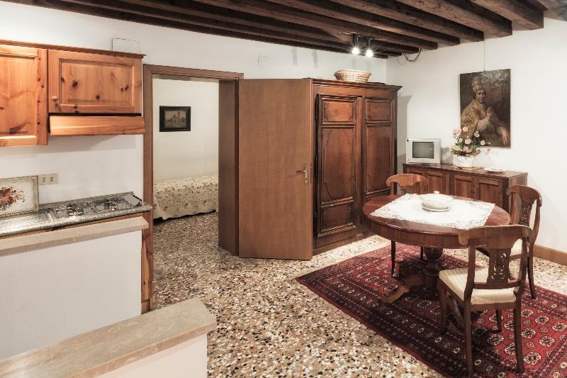 Palazzetto San Lio - Oda