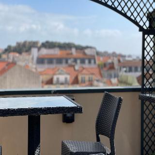 Lisbon Colours Bairro Alto Apartments fotoÄŸrafÄ±