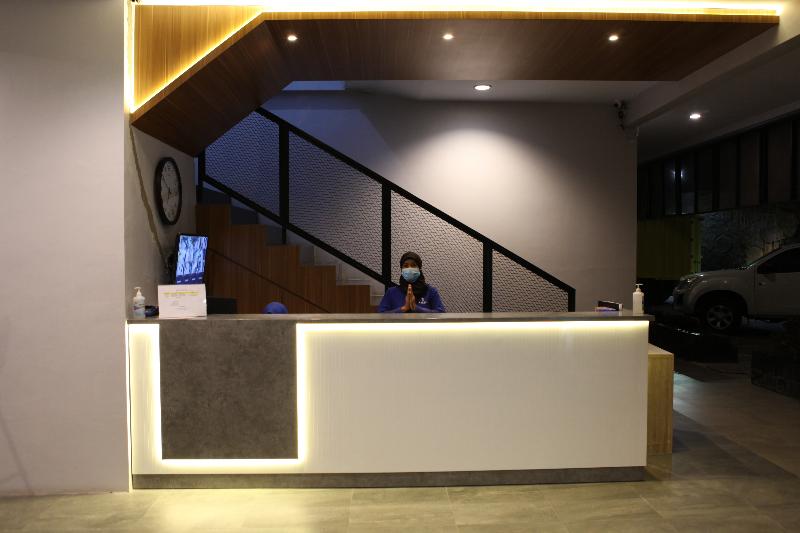 Rahayu Hotel Cirebon - Lobi