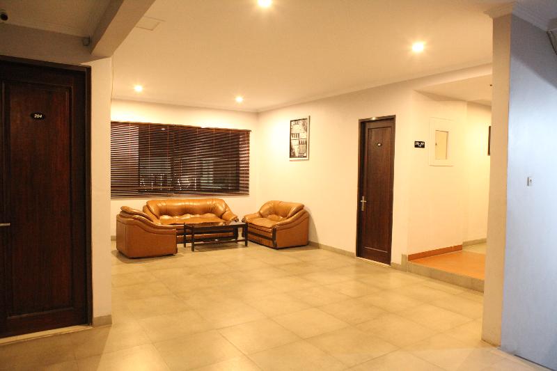 Rahayu Hotel Cirebon - Lobi