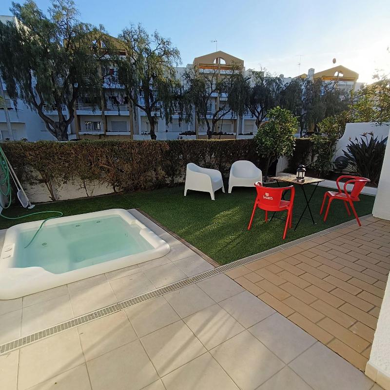 Lagos Charming Villas - Genel