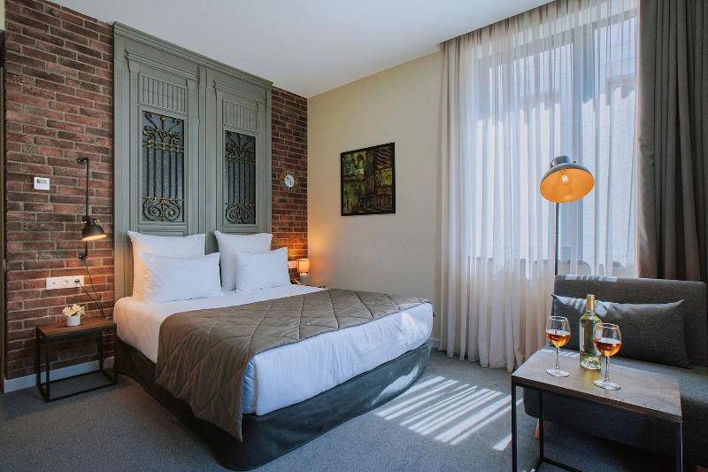 Tbilisee Hotel - Oda