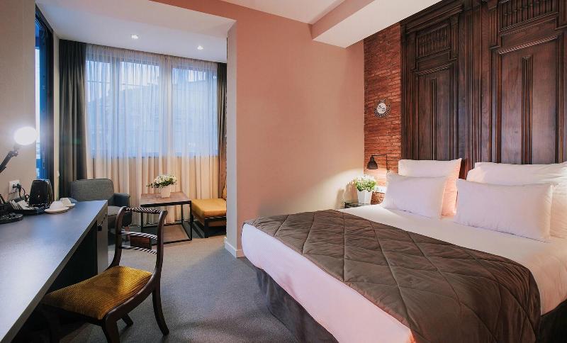 Tbilisee Hotel - Oda