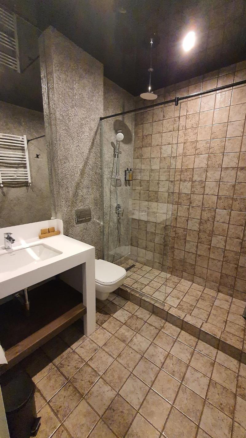 Tbilisee Hotel - Oda